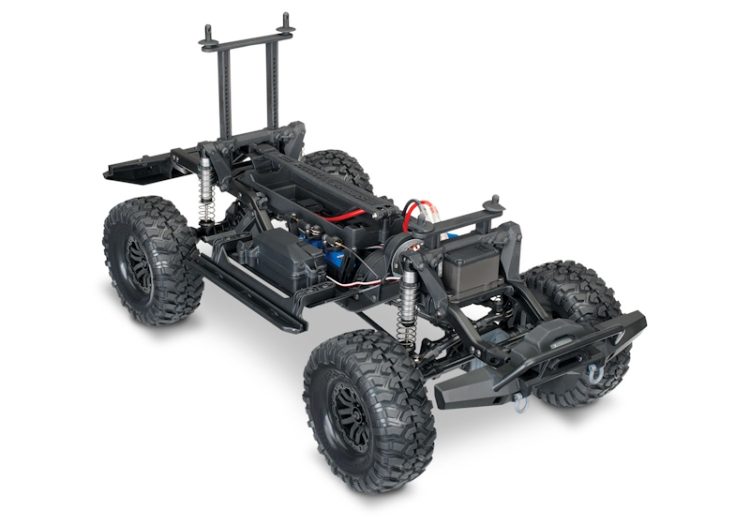 Traxxas - TRX-4 1:10 Scale and Trail Crawler w/ Land Rover Defender Body - Image 7