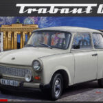 Revell - 1:24 1964-1989 Trabant 601S