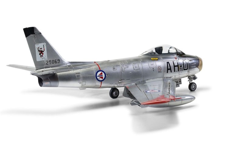 Airfix - 1:48 North American F-86F-40 Sabre - Image 4