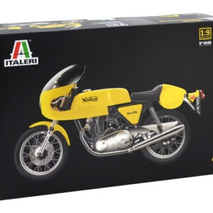 Italeri - 1:9 Norton 750 Commando PR 1967