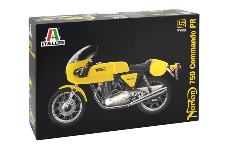 Italeri - 1/9 Norton 750 Commando PR 1967