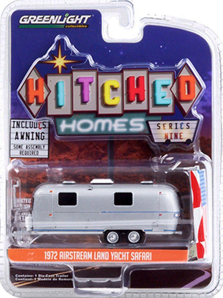 Greenlight - 1:64 Hitched Homes Series 9 1972 Airstream Land Yacht Safari - Image 2