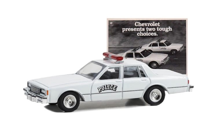 Greenlight - 1:64 Vintage Ad Cars Series 9 1980 Chevrolet Impala 9C1 Police