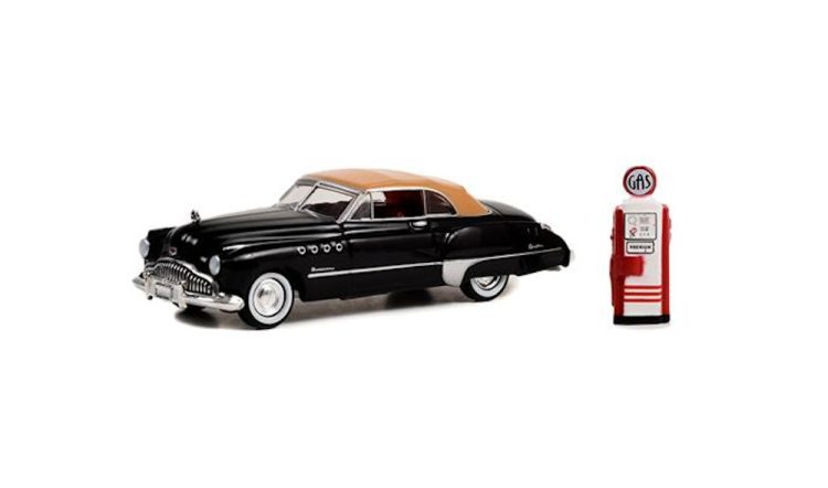 Greenlight - 1:64 The Hobby Shop Series 14 1949 Buick Roadster Convertible w/ Vintage Gas Pump