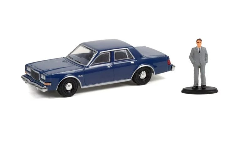 Greenlight - 1:64 The Hobby Shop Series 11 1986 Plymouth Grand Fury w/ Man in Suit