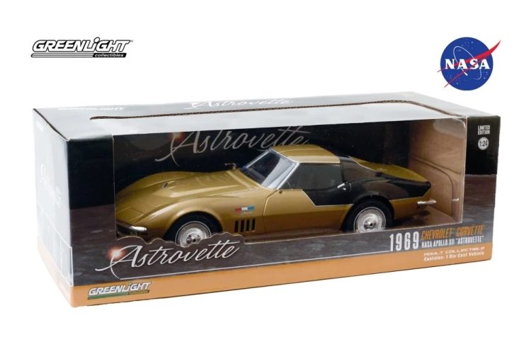 Greenlight - 1:24 1969 Chevrolet Corvette NASA Apollo XII "Astrovette" - Image 6