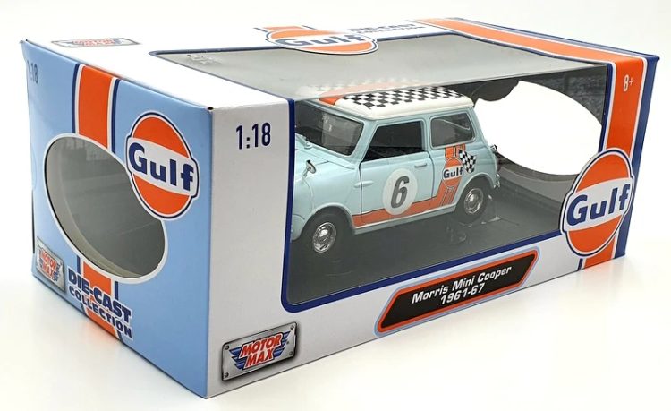 Motormax - 1:18 Morris Mini Cooper - Gulf Oil Livery - Image 4