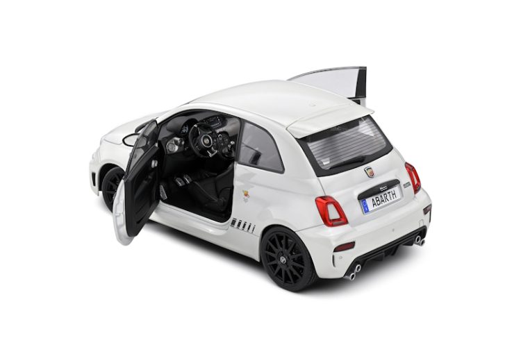 Solido - 1:18 Fiat F595 Abarth - Ghiaccio White - 2022 - Image 7