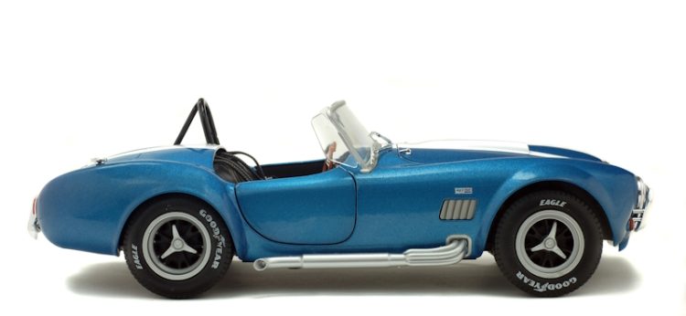 Solido – 1:18 Shelby Cobra 427 S/S Met Blue 1965 - Image 5