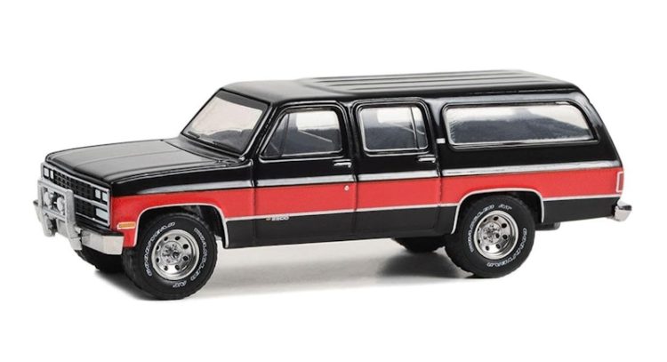 Greenlight - 1:64 1990 Chevrolet Suburban - All-Terrain Series 15