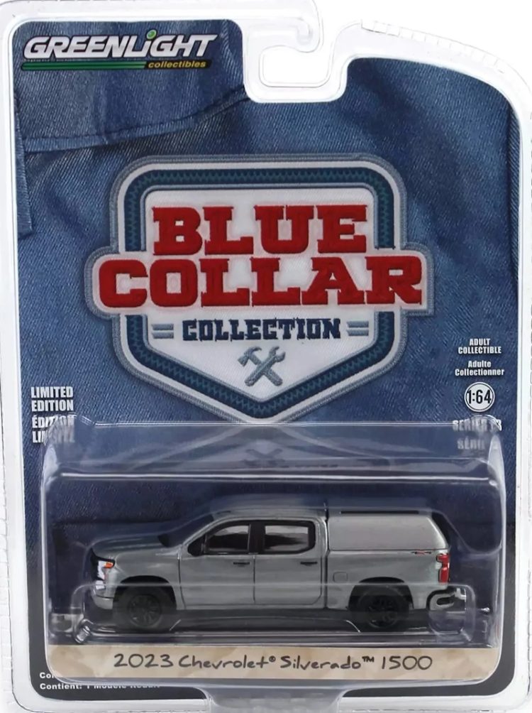 Greenlight - 1:64 2023 Chevrolet Silverado 1500 - Blue Collar Collectibles Series 13 - Image 2