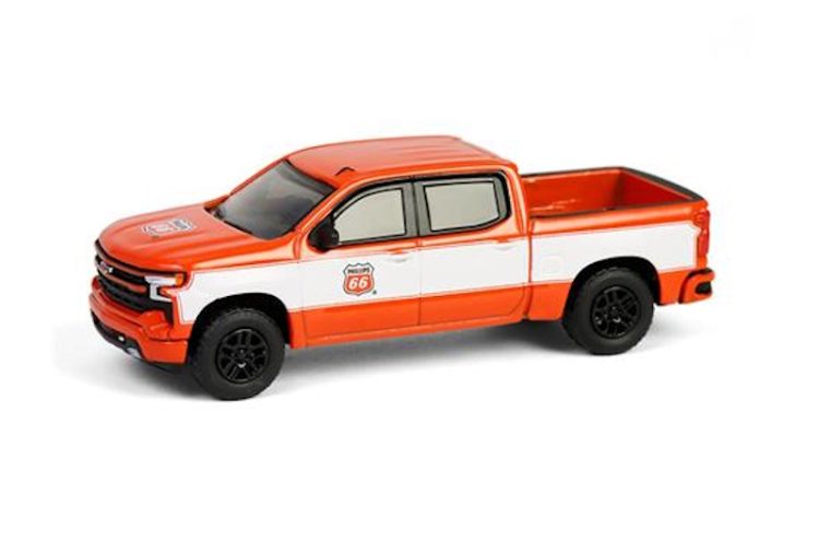 Greenlight - 1:64 2023 Chevrolet Silverado - Running on Empty Series 17