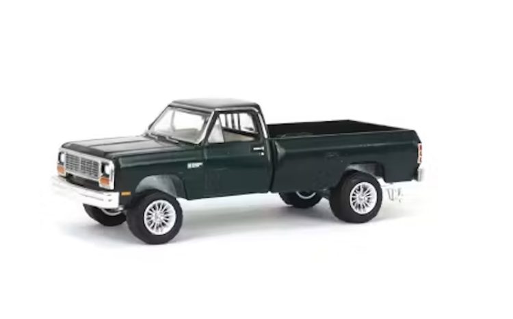 Greenlight - 1:64 1982 Dodge Ram W250 Power Ram - Down on the Farm Series 9