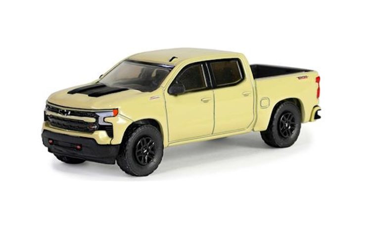 Greenlight - 1:64 2023 Chevrolet Silverado LT Trail Boss - Showroom Floor Series 5