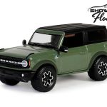 Greenlight - 1:64 2023 Ford Bronco Outer Banks - Showroom Floor Series 5
