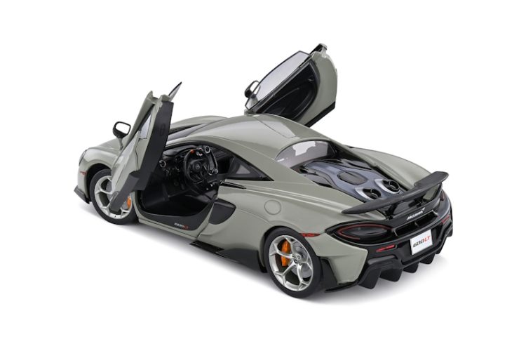 Solido - 1:18 McLaren 600LT Coupe - Blade Silver - 2018 - Image 7