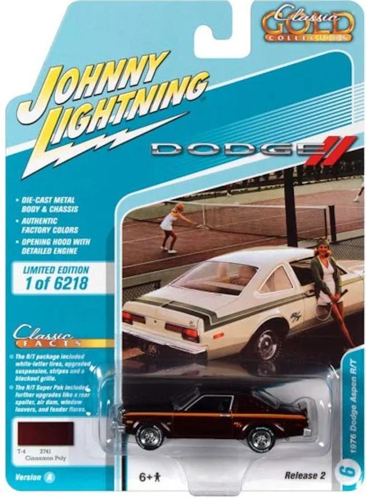 Johnny Lightning - 1:64 1976 Dodge Aspen R/T (Cinnamon Poly) - Classic Gold Collection - Image 2