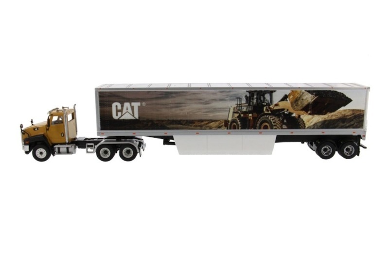 Die-Cast Masters - 1:50 CAT CT660 with CAT Mural Trailer - Image 5