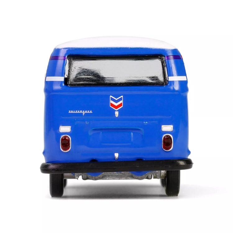 Greenlight - 1:64 1968 Volkwagen Type 2 Panel Van - Anniversary Collection Series 17 - Chevron Gasolines 145 Years - Image 6