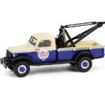 Greenlight - 1948 Dodge Power Wagon Wrecker - Chevron Special Edition Series 1