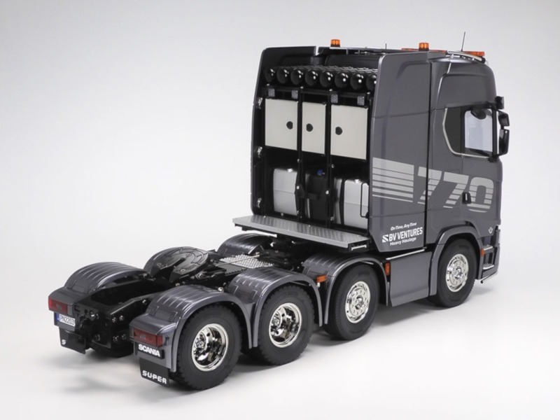 Tamiya - RC 1/14 Scania 770 S 8x4/4 (Gun Metal Edition) - Image 2