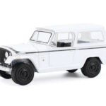 Greenlight - 1:64 1971 Jeep Jeepster Commando - All-Terrain Series 17