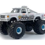 Greenlight - 1:64 1988 Ford F-150 - Jersey Outlaw - Kings of Crunch Series 16