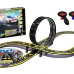 Scalextric - Micro Scalextric Batman vs. Joker Battery Powered Race Set (1/64 Scale)